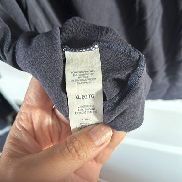 📌3 for $20📌 Gaiam Yoga top Gray size XL - Picture 4 of 5